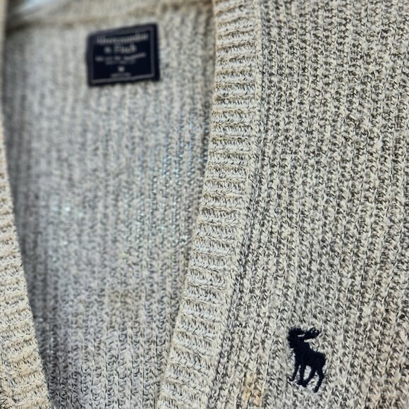 Abercrombie & Fitch M- GRAY KNIT SWEATER CARDIGAN - Picture 4 of 5